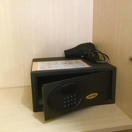 Guest house Castel Sant'angelo 3*